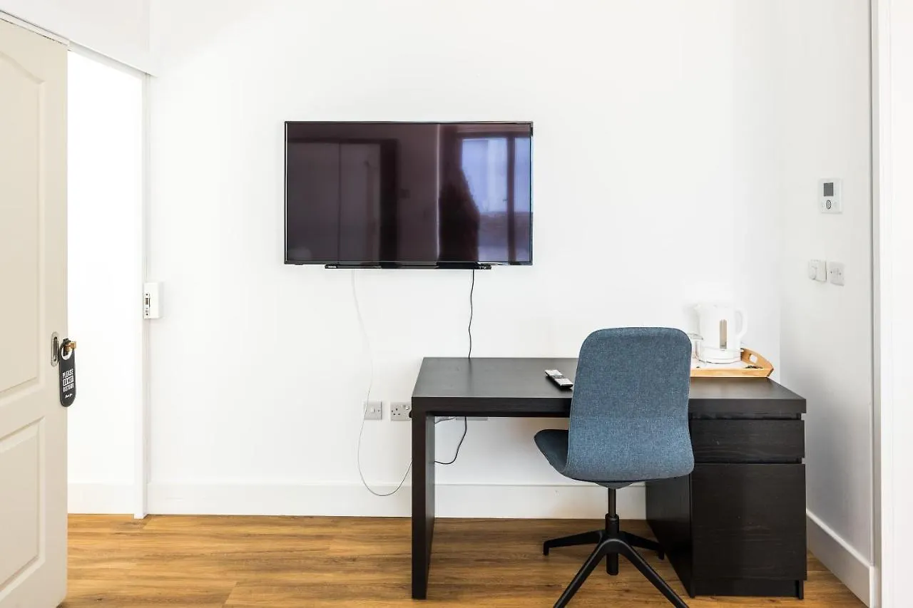 Simple Stay London Hotel