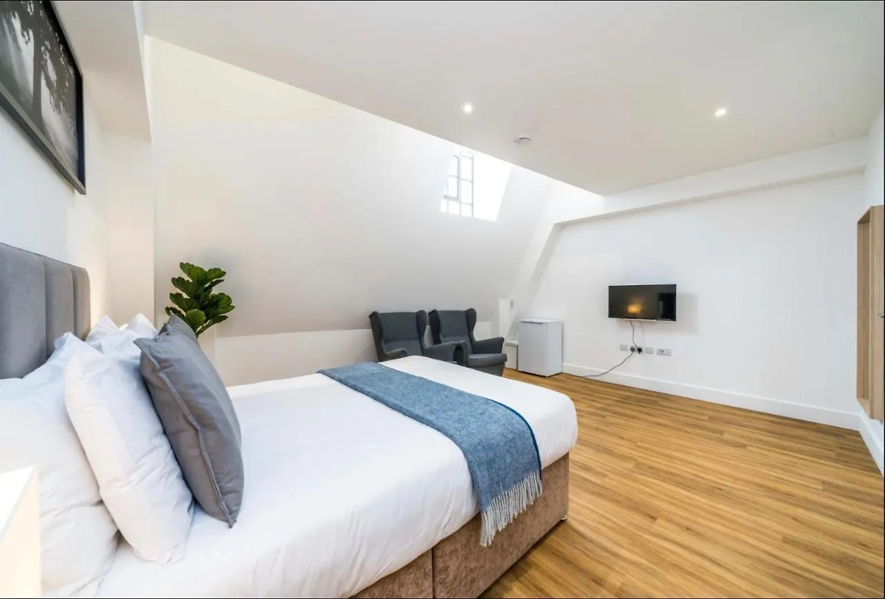 Simple Stay London Hotel