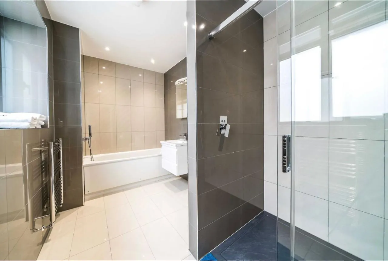 Hotel Simple Stay London