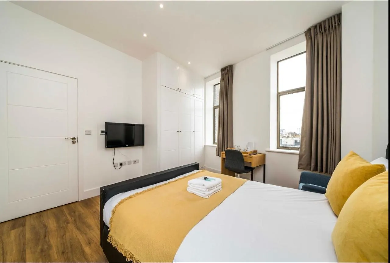 Simple Stay London Hotel